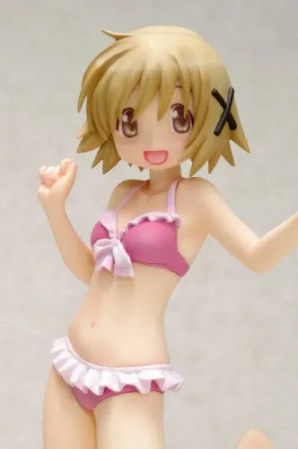 Hidamari Sketch x Honeycomb - Yuno - Beach Queens - 1/10 - Swimsuit Ver. (Wave)ㅤ – Wave – ActionFigure Brasil — embalagem