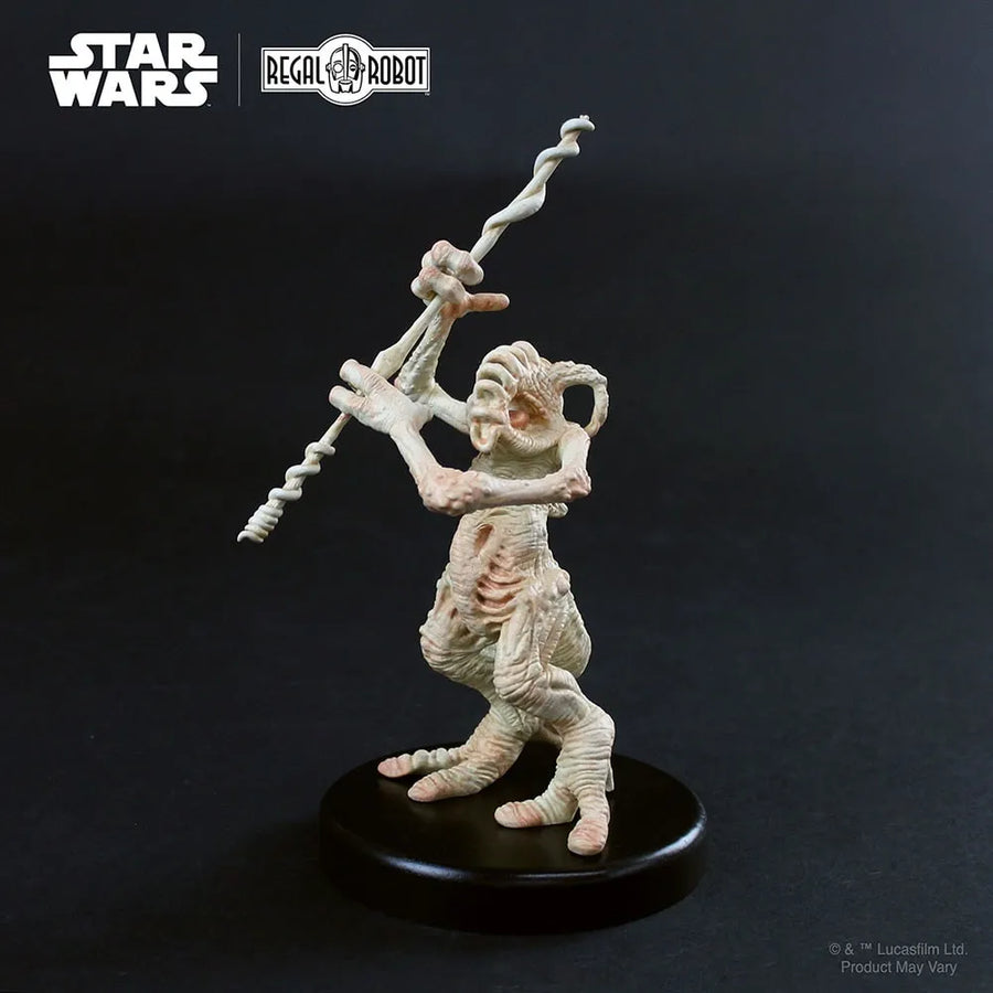 Holochess (Deluxe Signature Edition) - LIMITED EDITION: 77 – Regal Robot – ActionFigure Brasil