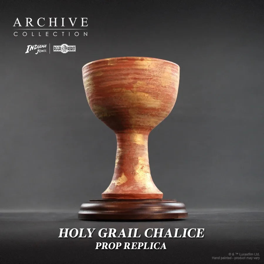 Holy Grail Chalice - LIMITED EDITION: 499 – Regal Robot – ActionFigure Brasil