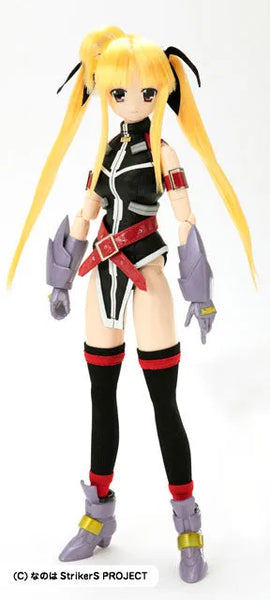 Hybrid Active Figure No.37 - Magical Girl Lyrical Nanoha StrikerS: Fate T. Harlaown / Shin Sonic Formㅤ – Azone International – ActionFigure Brasil