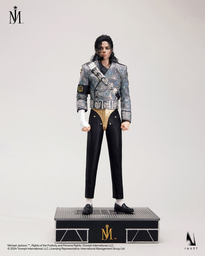 Michael Jackson (Deluxe Version) A012