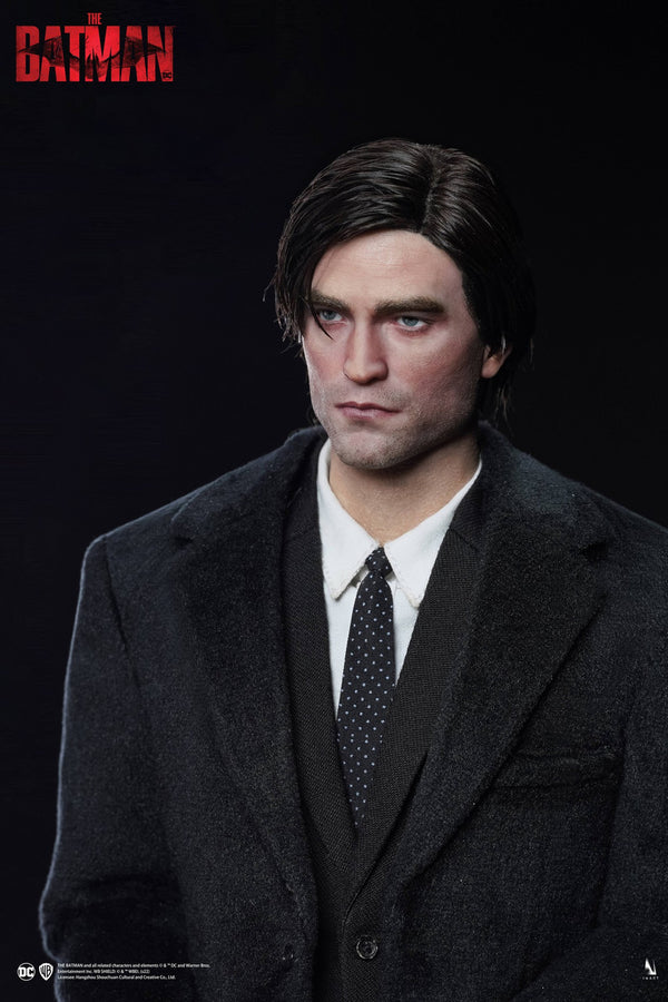 The Batman (2022) - The Batman & Bruce Wayne (Deluxe Version) A004D1