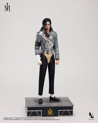 Michael Jackson (Deluxe Version) A012