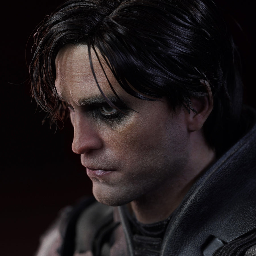 The Batman (2022) - The Batman & Bruce Wayne (Deluxe Version) A004D1