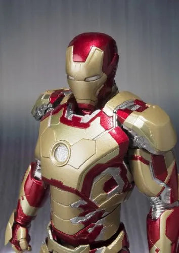 Iron Man 3 - Iron Man Mark XLII - S.H.Figuarts (Bandai)ㅤ – Bandai – ActionFigureBrasil — ambientada