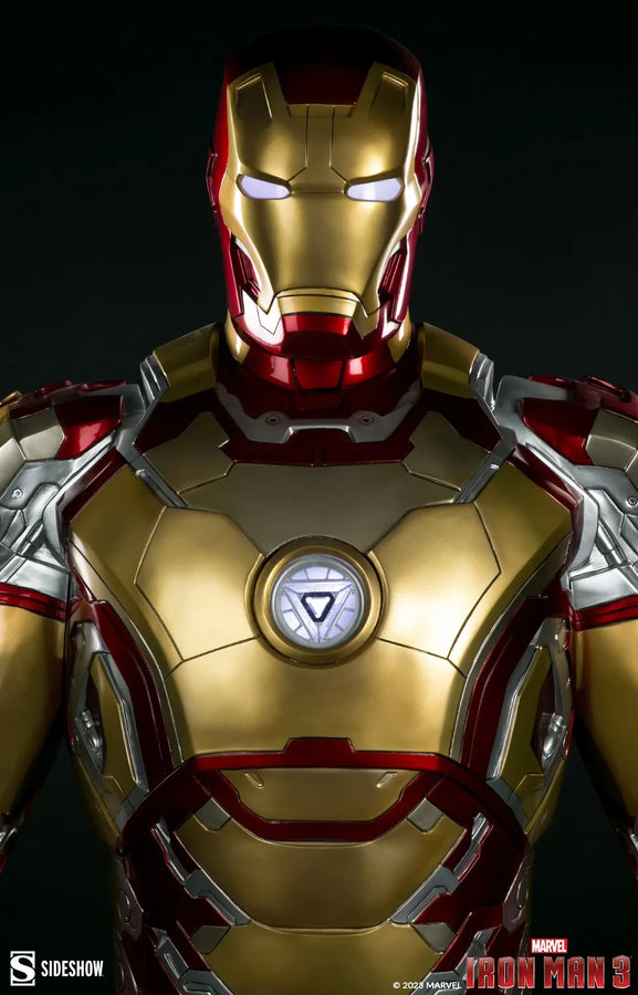 Iron Man Mark 42 - LIMITED EDITION – Sideshow Collectibles – ActionFigure Brasil