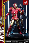 Iron Man Mark XV - Sneaky Retro Armor Version (Exclusive) [HOT TOYS]