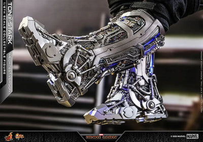 Iron Man - Tony Stark  1/6 - Mecha Test 2.0 ver. (Hot Toys)ㅤ – Hot Toys – ActionFigure Brasil — iluminação de estúdio