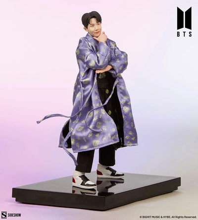 j-hope Deluxe - LIMITED EDITION – Sideshow Collectibles – ActionFigure Brasil — detalhe do produto