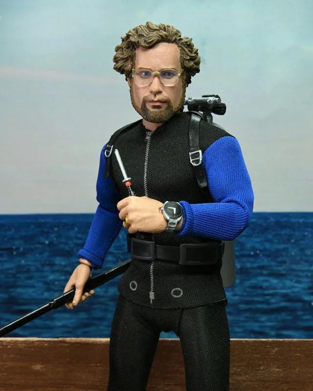 Jaws / Matt Hooper 8 Inch Action Doll Wetsuit verㅤ – Neca – ActionFigureBrasil