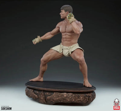 Jean-Claude Van Damme: Muay Thai Tribute - LIMITED EDITION: 250 – PCS – ActionFigure Brasil — com base expositora