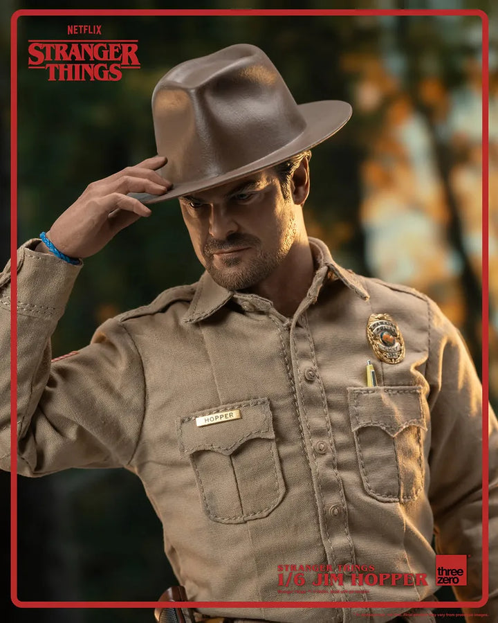 Jim Hopper (Season 1) – Threezero – ActionFigure Brasil