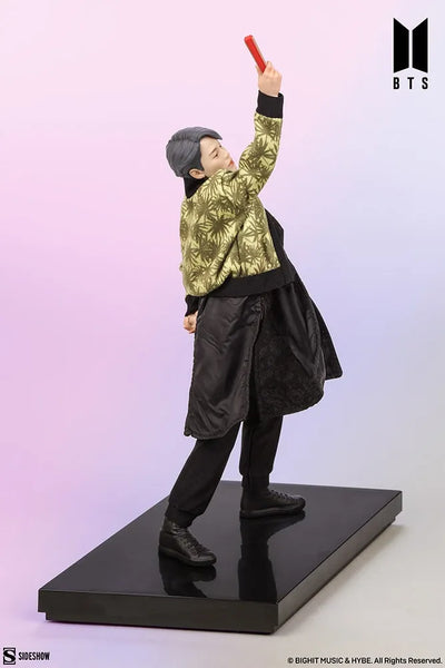 Jimin Deluxe - LIMITED EDITION – Sideshow Collectibles – ActionFigure Brasil — com base expositora