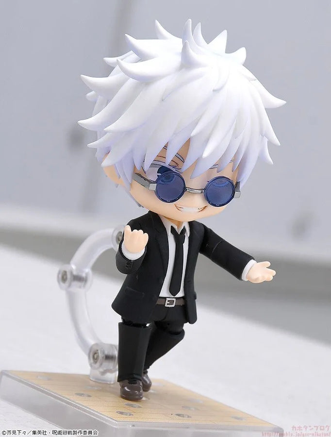 Jujutsu Kaisen - Gojou Satoru - Nendoroid #2440 - Suit Ver. (Good Smile Company)ㅤ – Good Smile Company – ActionFigure Brasil