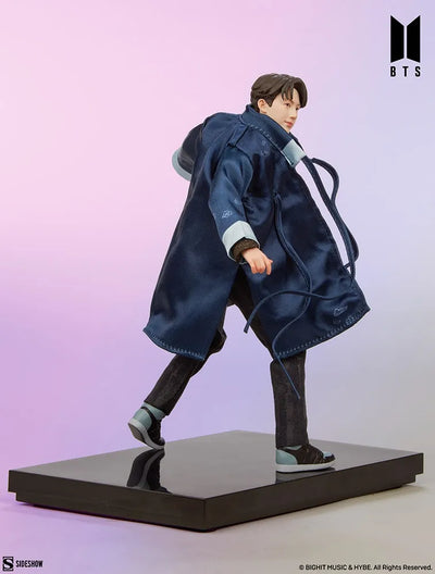 Jung Kook Deluxe - LIMITED EDITION – Sideshow Collectibles – ActionFigure Brasil — close
