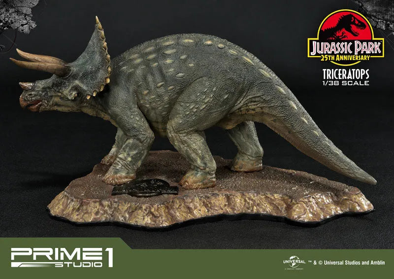 Jurassic Park - Triceratops - Prime Collectible Figures PCFJP-02 - 1/38 (Prime 1 Studio)ㅤ – Prime 1 Studio – ActionFigure Brasil