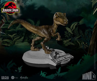 Jurassic Park / Velociraptor PVC(Provisional Pre-order)ㅤ – MiniCo – ActionFigureBrasil — com base expositora