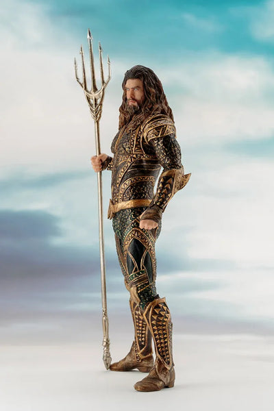 Justice League (2017) - Aquaman - ARTFX+ - 1/10ㅤ – Kotobukiya – ActionFigureBrasil — ângulo diferente