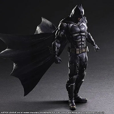 Justice League (2017) - Batman - Play Arts Kai - Tactical Suit ver. (Square Enix)ㅤ – Square Enix – ActionFigureBrasil — ambientada