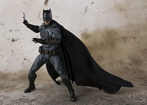 Justice League (2017) - Batman - S.H.Figuarts (Bandai)ㅤ – Bandai As Manufacturer – ActionFigureBrasil