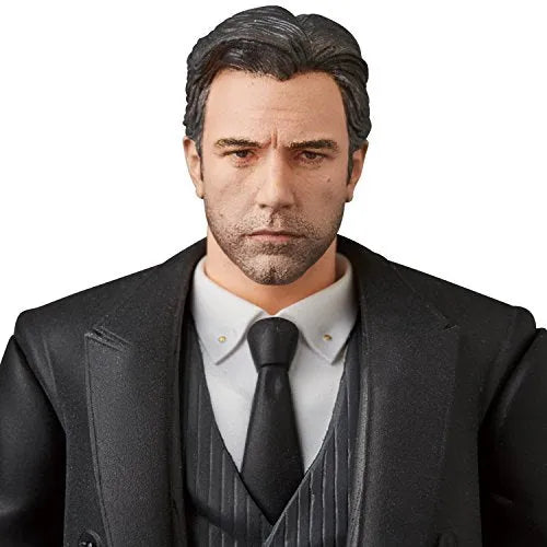 Justice League (2017) - Bruce Wayne - Mafex No.076 (Medicom Toy)ㅤ – Medicom Toy As Manufacturer – ActionFigureBrasil