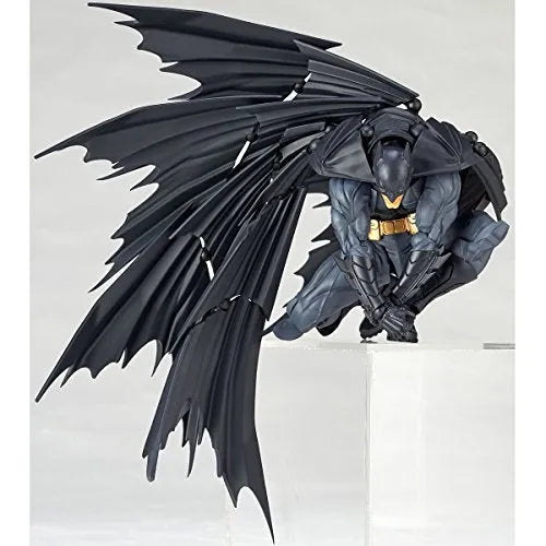 Justice League - Batman - Amazing Yamaguchi No.009 - Revoltech (Kaiyodo)ㅤ – Kaiyodo As Manufacturer – ActionFigure Brasil