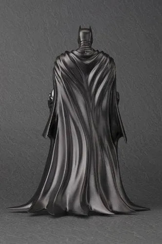 Justice League - Batman - DC Comics New 52 ARTFX+ - 1/10 (Kotobukiya)ㅤ – Kotobukiya – ActionFigure Brasil