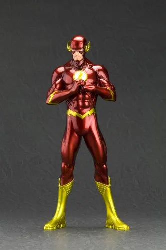 Justice League - Flash - DC Comics New 52 ARTFX+ - 1/10 (Kotobukiya)ㅤ – Kotobukiya – ActionFigureBrasil — ângulo diferente