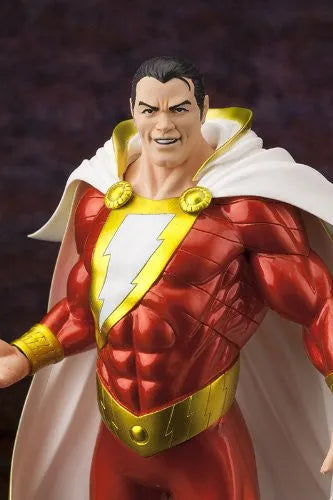 Justice League - Shazam! - Captain Marvel - DC Comics New 52 ARTFX+ - 1/10 (Kotobukiya)ㅤ – Kotobukiya – ActionFigure Brasil