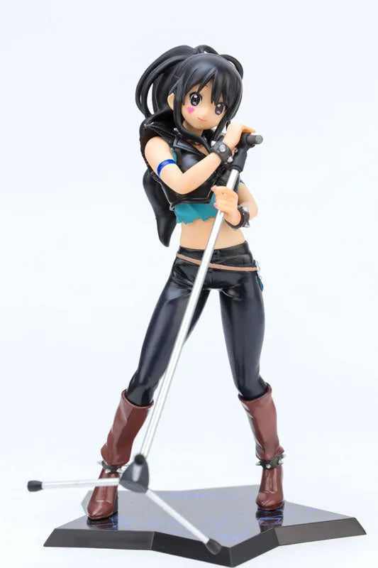 K-ON! - Akiyama Mio - Ichiban Kuji - Ichiban Kuji Premium K-ON!! No.2 - Death Devilㅤ – Banpresto – ActionFigure Brasil