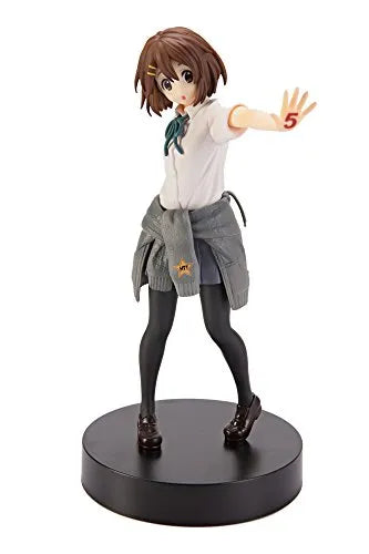 K-ON! - Hirasawa Yui - K-ON! 5th Anniversary♪ - SQㅤ – Banpresto – ActionFigure Brasil