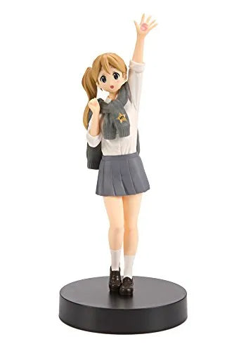 K-ON! - Kotobuki Tsumugi - K-ON! 5th Anniversary♪ - SQ - 5th Anniversaryㅤ – Banpresto – ActionFigure Brasil