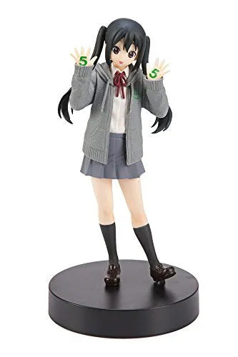 K-ON! - Nakano Azusa - K-ON! 5th Anniversary♪ - SQㅤ – Banpresto – ActionFigure Brasil