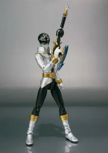 Kaizoku Sentai Gokaiger - Gokai Silver - S.H.Figuarts (Bandai)ㅤ – Bandai – ActionFigure Brasil — close