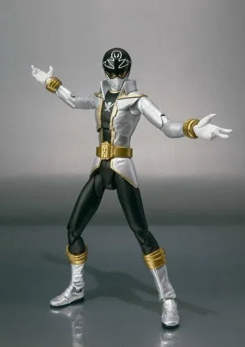 Kaizoku Sentai Gokaiger - Gokai Silver - S.H.Figuarts (Bandai)ㅤ – Bandai – ActionFigure Brasil — embalagem