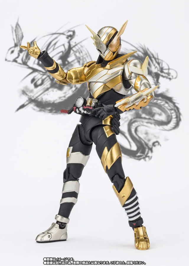 Kamen Rider Build - S.H.Figuarts - Trial Form (RabbitDragon), Rabbit to Dragon New Year Edition (Bandai Spirits) [Shop Exclusive]ㅤ – Bandai Spirits – ActionFigure Brasil