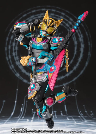 Kamen Rider Geats - Kamen Rider Na-Go - S.H.Figuarts - Fever Beat Form (Bandai Spirits) [Shop Exclusive]ㅤ – Bandai Spirits – ActionFigureBrasil — ambientada