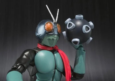 Kamen Rider - Kamen Rider Ichigo - S.H.Figuarts - Original Ver. (Bandai)ㅤ – Bandai – ActionFigureBrasil — ângulo diferente