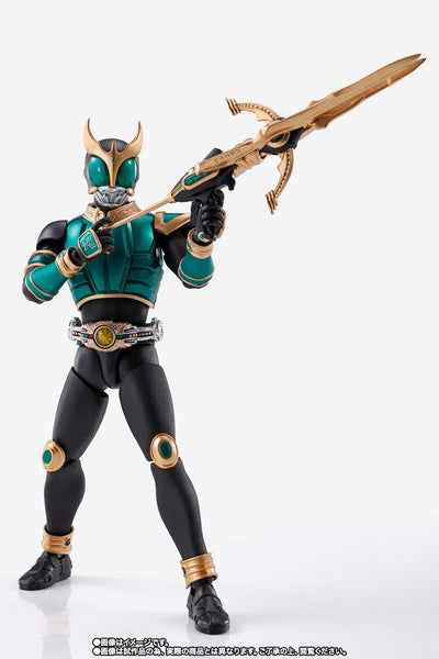 Kamen Rider Kuuga - Kamen Rider Kuuga Rising Pegasus Form - S.H.Figuarts - S.H.Figuarts Shinkocchou Seihou (Bandai Spirits) [Shop Exclusive]ㅤ – Bandai Spirits – ActionFigure Brasil — com base expositora