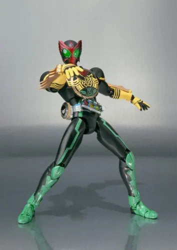 Kamen Rider OOO - S.H.Figuarts - 1/12 - TaToBa combo (Bandai)ㅤ – Bandai – ActionFigure Brasil — close