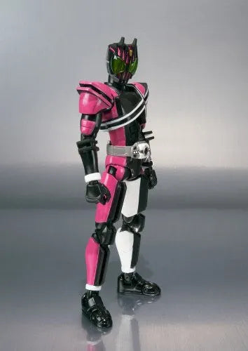 Kamen Rider x Kamen Rider Double & Decade: Movie War 2010 - Kamen Rider Decade - S.H.Figuarts - Violent Emotion ver. (Bandai)ㅤ – Bandai – ActionFigureBrasil — acessórios