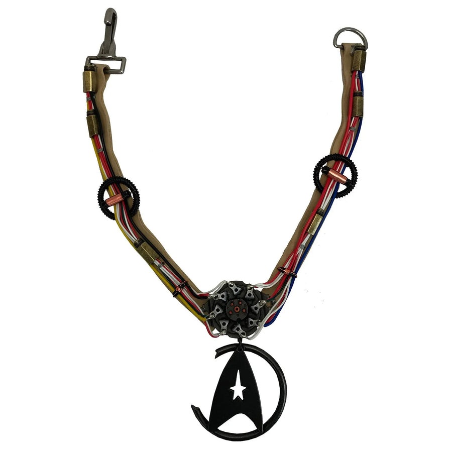 Khan's Necklace - LIMITED EDITION: 1864 – Factory Entertainment – ActionFigure Brasil