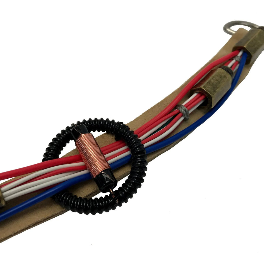 Khan's Necklace - LIMITED EDITION: 1864 – Factory Entertainment – ActionFigure Brasil