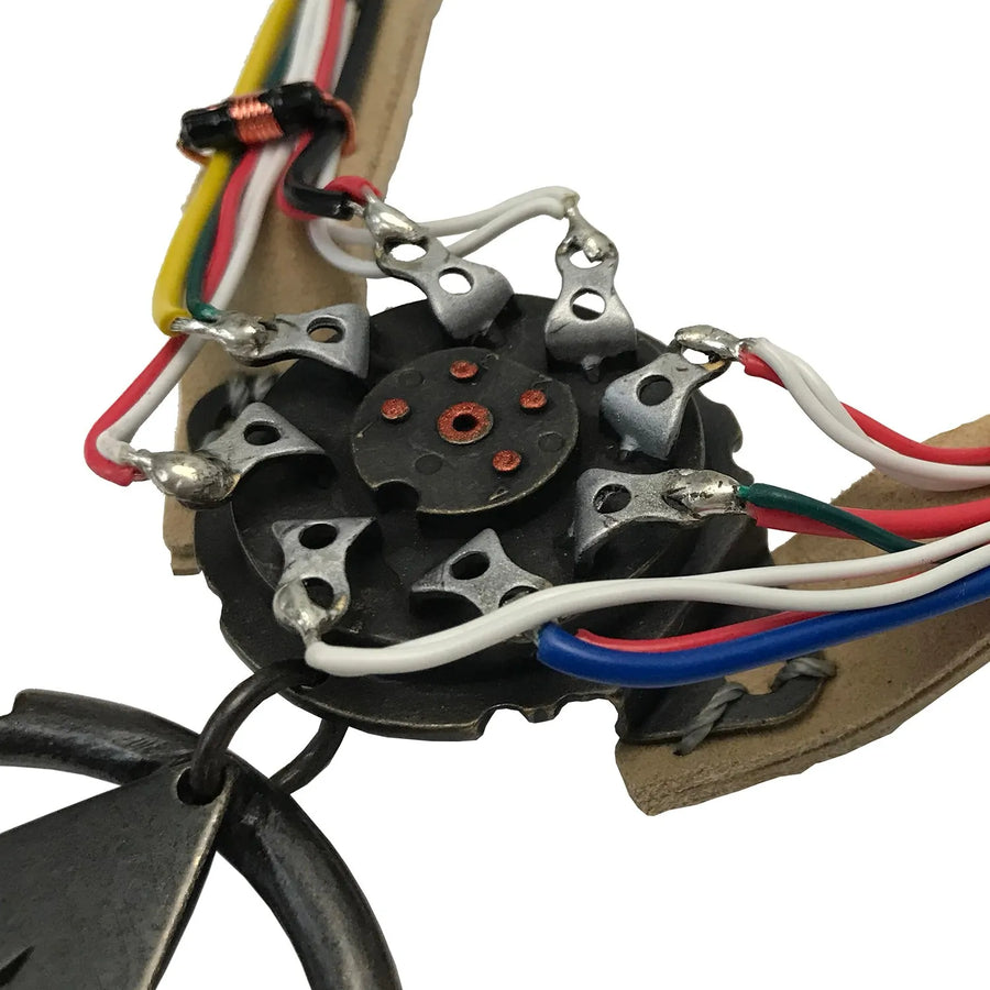 Khan's Necklace - LIMITED EDITION: 1864 – Factory Entertainment – ActionFigure Brasil