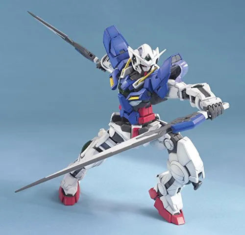 Kidou Senshi Gundam 00 - GN-001 Gundam Exia - MG #123 - 1/100 (Bandai)ㅤ – Bandai – ActionFigureBrasil
