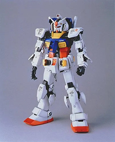 Kidou Senshi Gundam - RX-78-2 Gundam - PG - 1/60 (Bandai)ㅤ – Bandai – ActionFigure Brasil