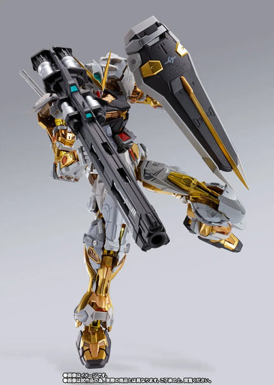 Kidou Senshi Gundam SEED Astray - MBF-P01 Gundam Astray Gold Frame - Metal Build - Alternative Strike Ver. (Bandai Spirits) [Shop Exclusive]ㅤ – Bandai Spirits – ActionFigureBrasil — iluminação de estúdio