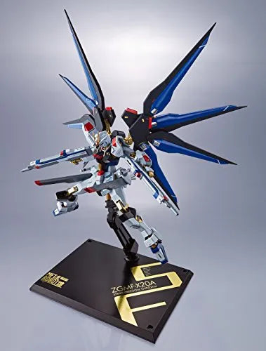 Kidou Senshi Gundam SEED Destiny - ZGMF-X20A Strike Freedom Gundam - Metal Robot Damashii - Robot Damashii - Robot Damashii <Side MS> (Bandai)ㅤ – Bandai – ActionFigureBrasil — close