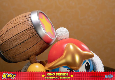 King Dedede - LIMITED EDITION: 500 – First 4 Figures – ActionFigure Brasil — ângulo diferente