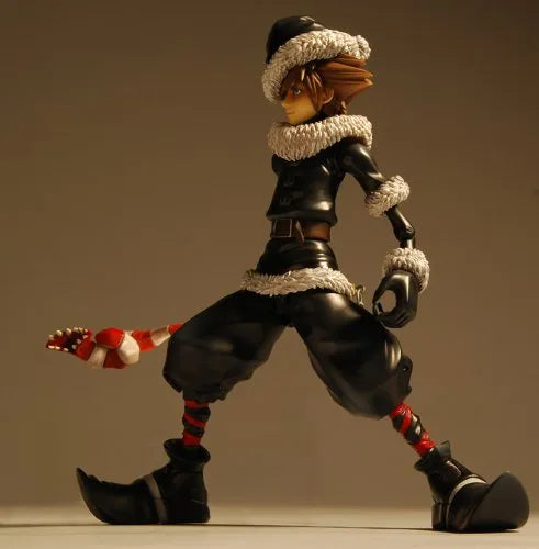 Kingdom Hearts II Final Mix - Sora - Play Arts - Kingdom Hearts II Play Arts - no.5 - Christmas Town (Kotobukiya, Square Enix)ㅤ – Kotobukiya – ActionFigure Brasil